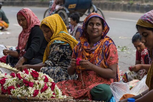 Photography Tour in Dhaka Bangladesh. Photo taken at the Shahbagh Flower Market