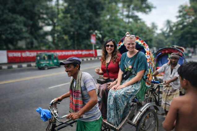 Old Dhaka Tour by Rickshaw like a local